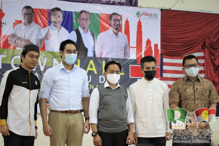 Pemuda Sedia Kemudi Politik Baharu Malaysia