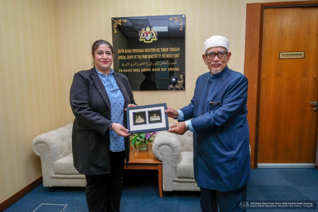 Kunjungan Hormat Kuasa Usaha Sementara Kedutaan Bahrain di Malaysia