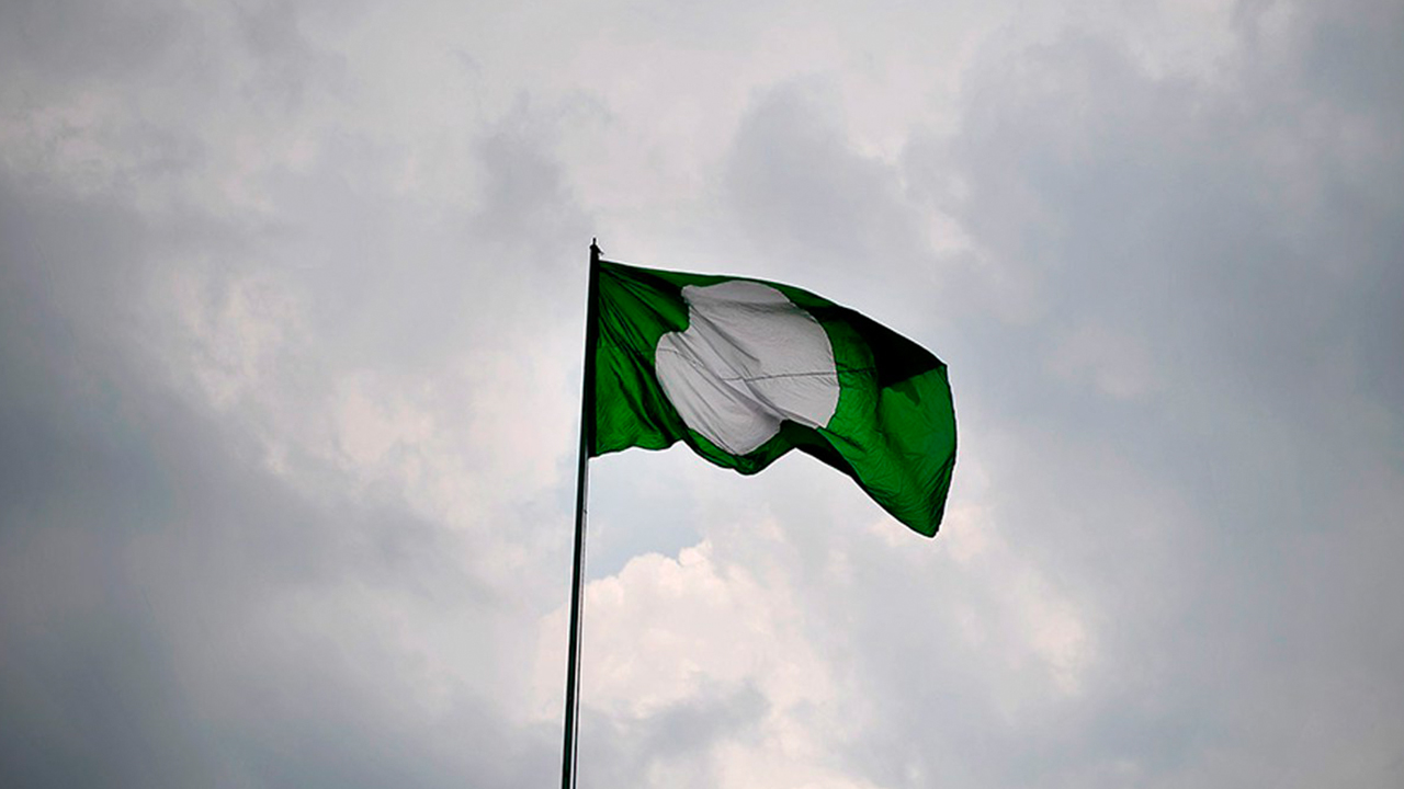 bendera-pas