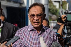 anwar_bukit_aman_fl_1610_(3)