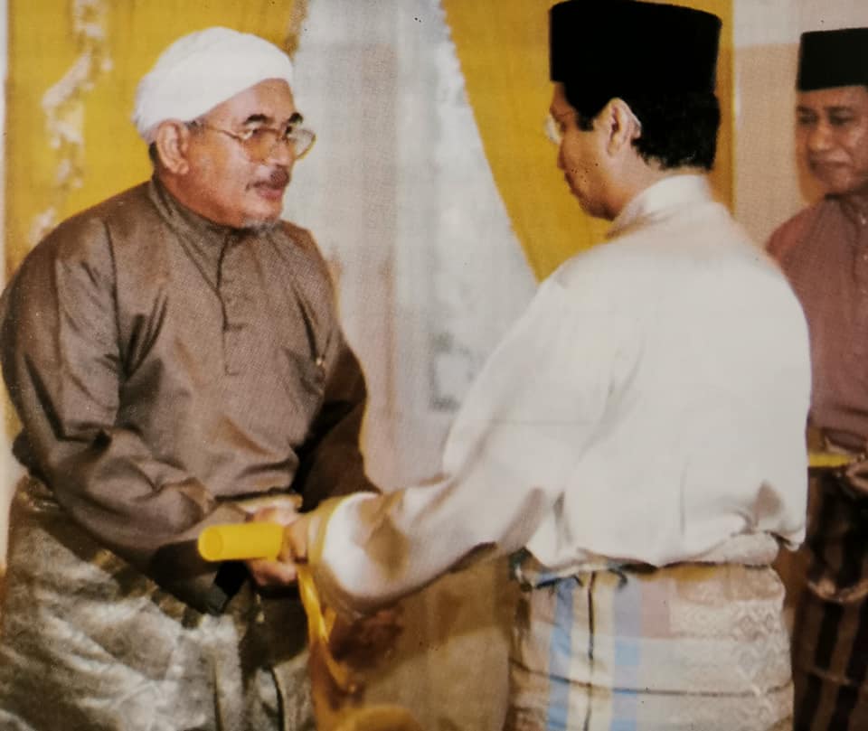 Memperingati Tuan Guru Haji Hadi Sebagai Menteri Besar: Politik Islam Jangan Seperti Di Dalam Kandang