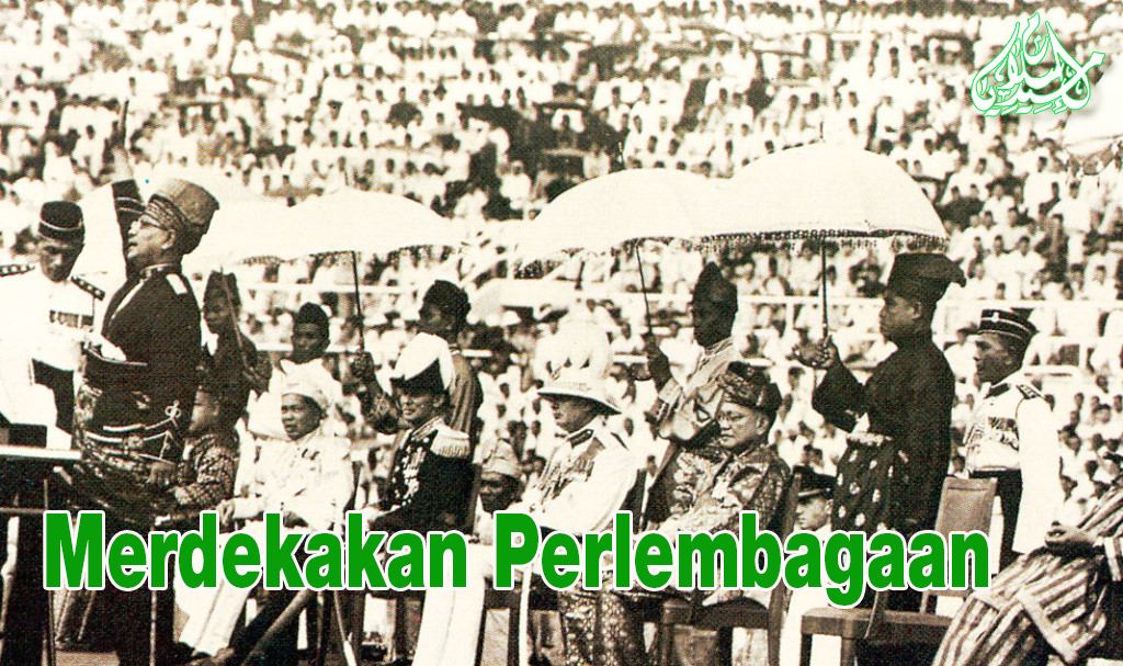 Merdekakan Perlembagaan