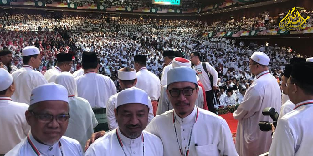 Pertahankan Gagasan Politik Sedia Ada