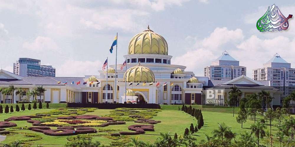 Seri Padula Baginda Menzahirkan Pandangan Bahawa Persidangan Parlimen Perlu Diadakan Secepat Mungkin