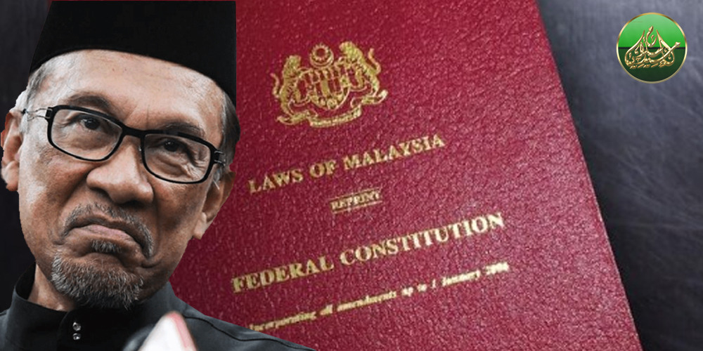 Anwar Ibrahim Mudah Lupa