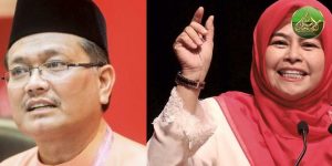 2 Menteri Khianat
