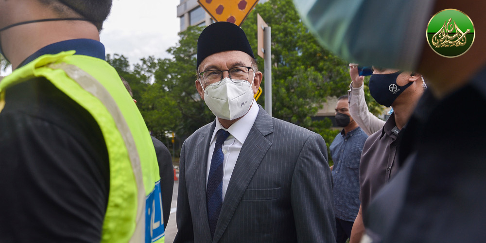 Anwar Menerajui Perlumbaan Menjadi Pilihan Pembangkang Sebagai PM, Tetapi Kemungkinan Besar Telah Dipintas Oleh Ismail Sabri