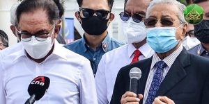 Mahathir Himpunan Haram