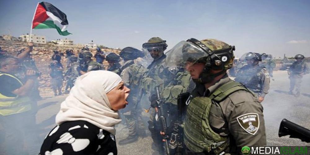 Israel Dibantu Mengganas, Palestin Pula Dipujuk Berdamai
