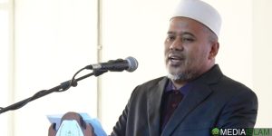 Ustaz Ariffin Deraman