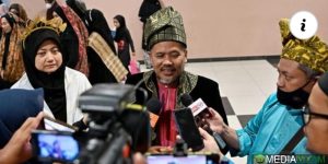 Ustaz Ariffin Deraman