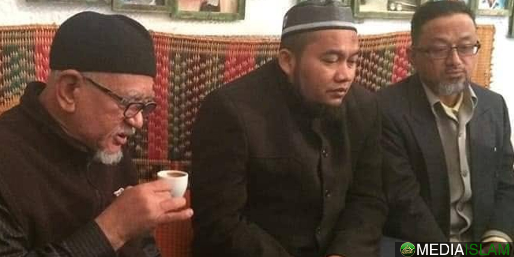 Menala Serangan Bertubi Kepada Presiden PAS: ‘Demo Tak Kenal Barey Boh’