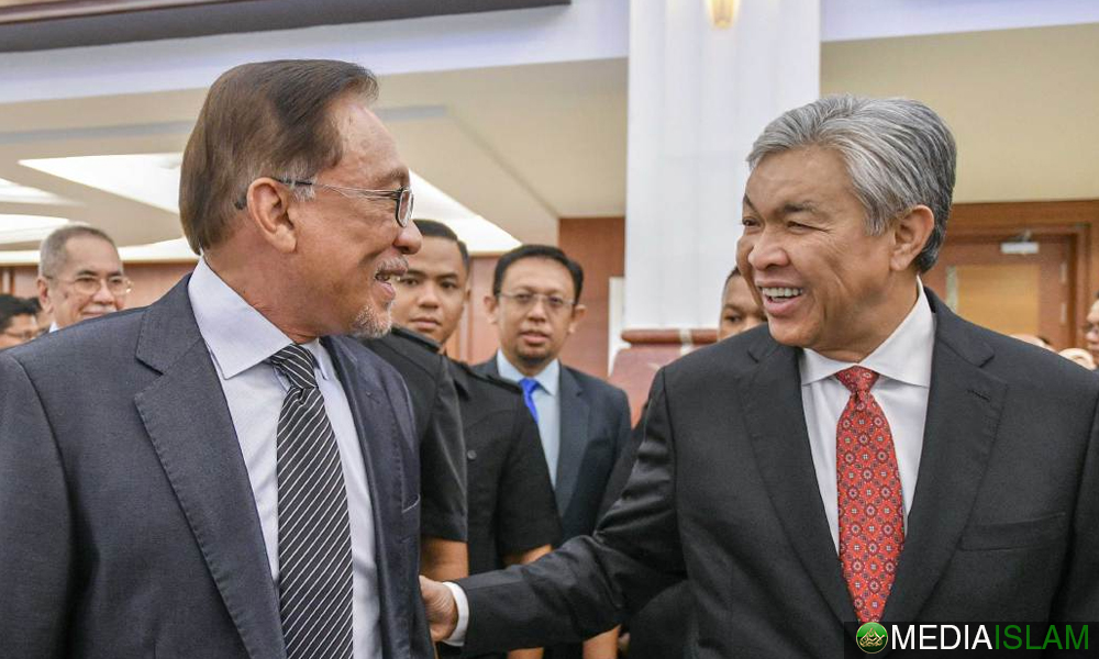 Tenangkah Mendirikan Kerajaan Atas Tapak Pembohongan?