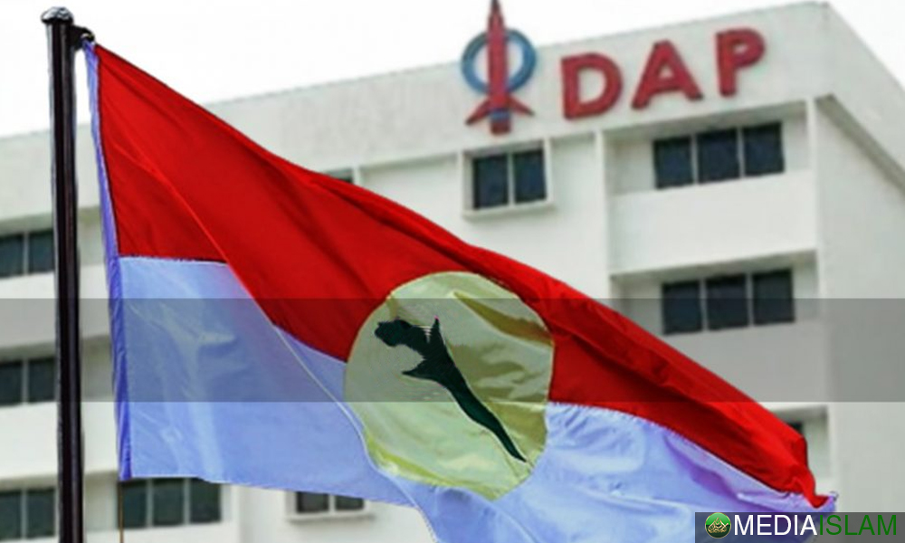 UMNO Bakal Ke Laut Juga