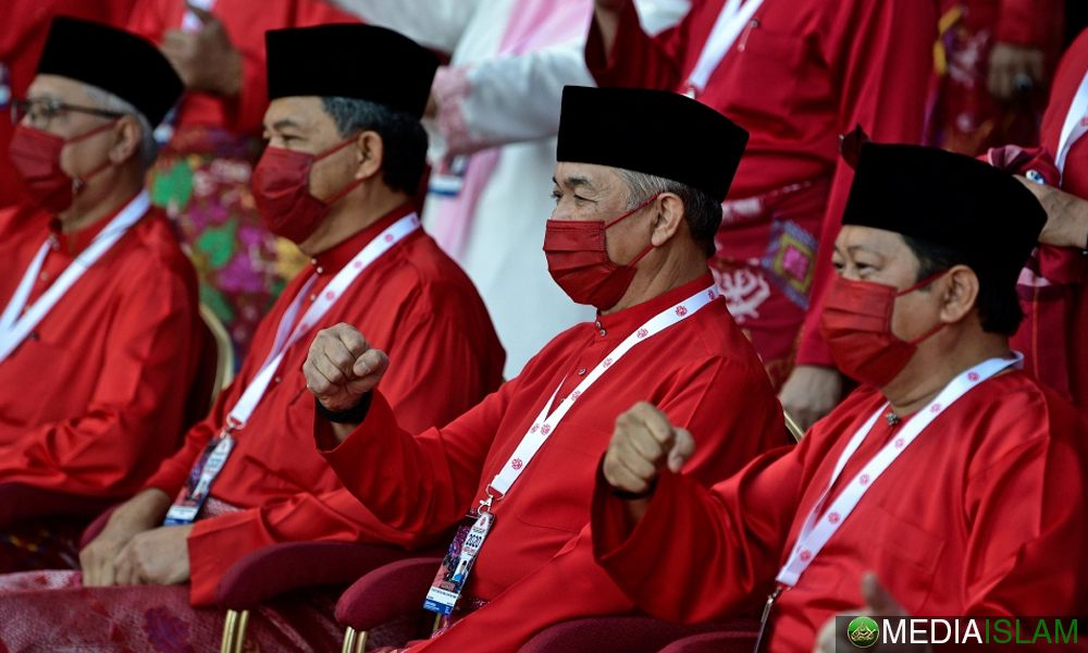 UMNO Terus Terperangkap Persepsi ‘Negatif’ Jika Zahid Kekal Presiden