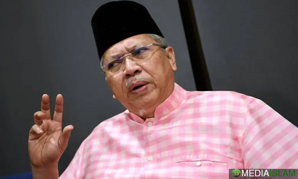 Annuar Musa Antara Bekas Ahli UMNO Yang Isi Borang Sertai PAS