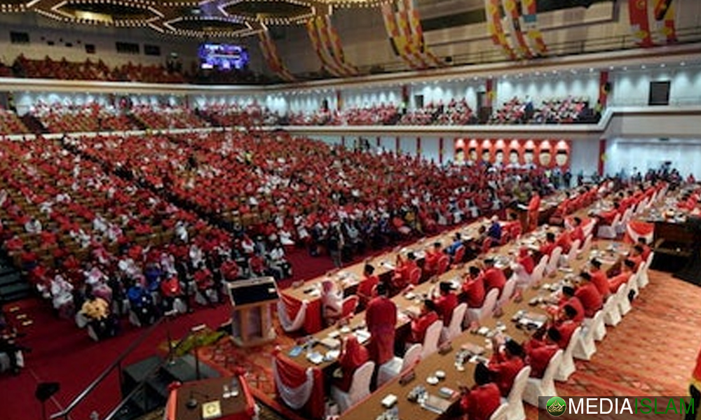 Umno Himpunkan Pasukan ‘Keliru’