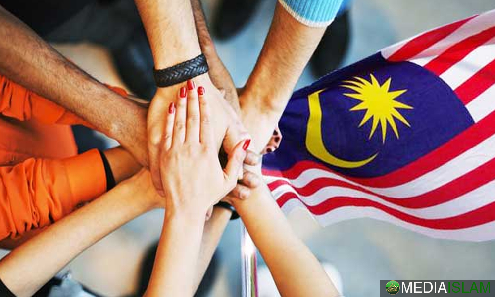 Pengaruh Keluarga Cina Dan Institusi Pendidikan Cina Penghalang Perpaduan Nasional