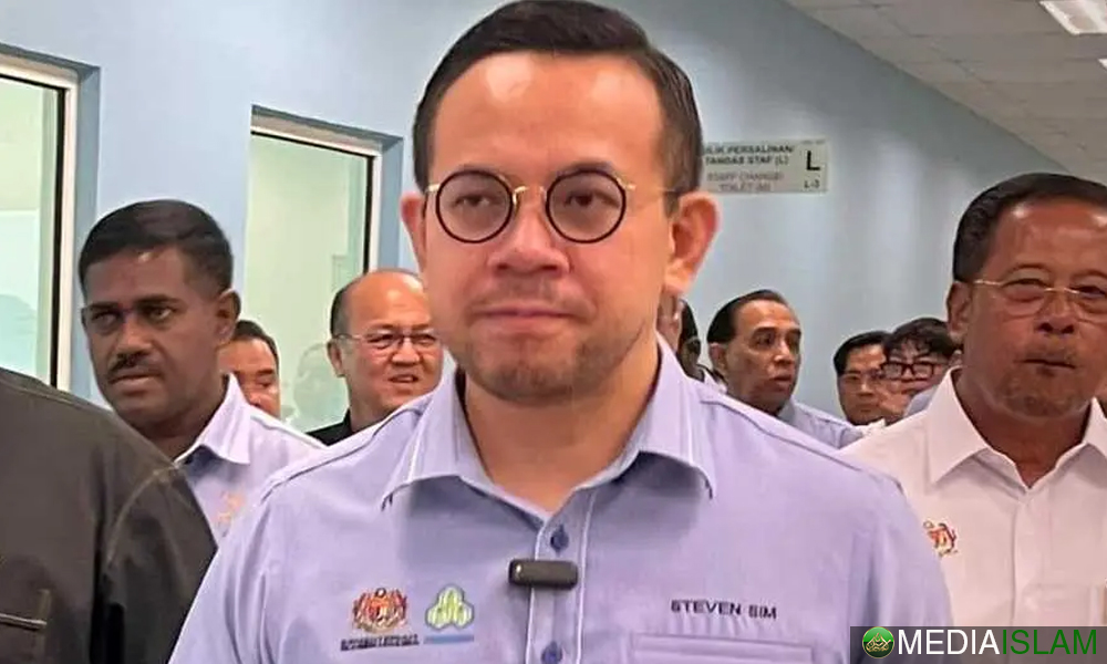 Gantung Menteri ‘Angkuh Dan Melulu’, Kesatuan Bank Gesa Anwar