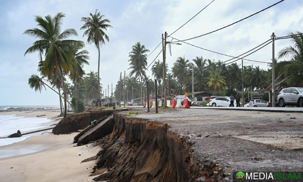 50 Peratus Masalah Hakisan Pantai Sudah Diselesaikan Oleh Rakyat Terengganu Sendiri