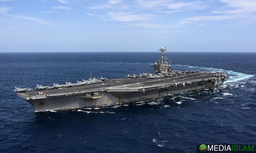 Ketegangan Memuncak: Pasukan Bersenjata Yaman Serang Kapal Induk USS Harry Truman