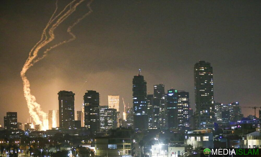 Ribuan Peluru Berpandu Dikesan Mengena Sasaran; ‘Iron Dome’ Didakwa Telah Digodam