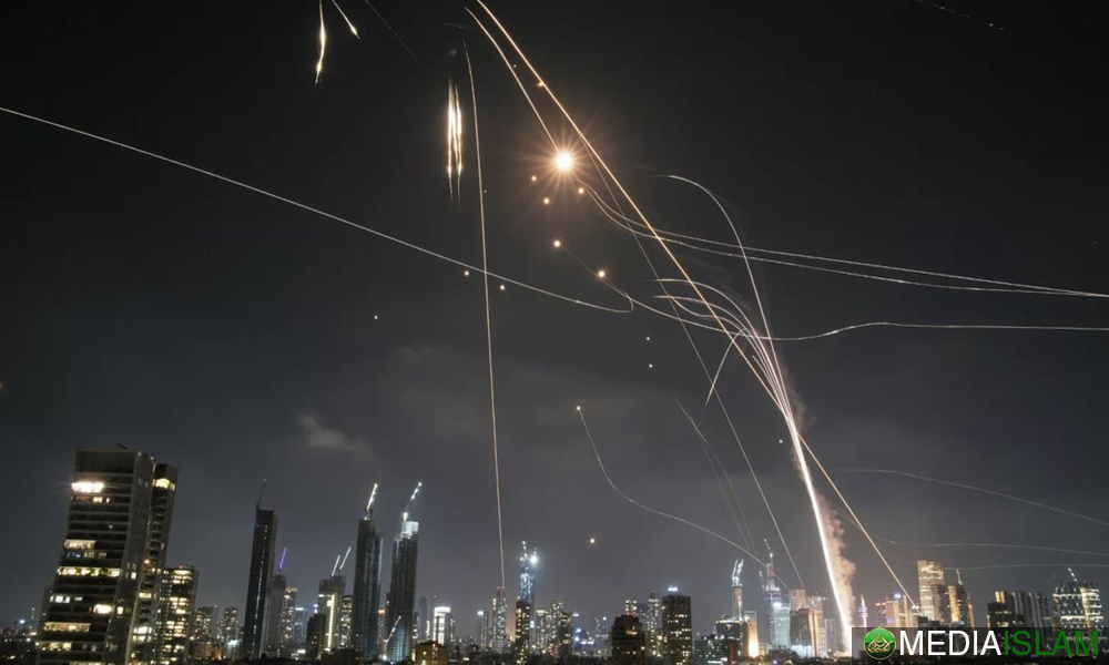 Iran Serang Israel Dengan Peluru Berpandu Balistik, Risikan Menunjukkan Kadar Kejayaan Tinggi
