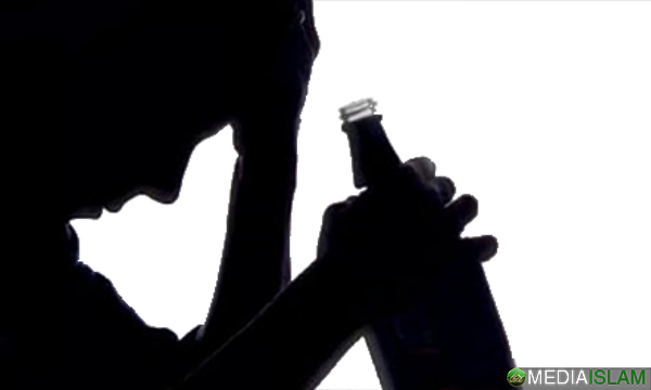 Semua Agama Larang Arak: Mengapa Malaysia Wajar Tegas Di Premis Pendidikan